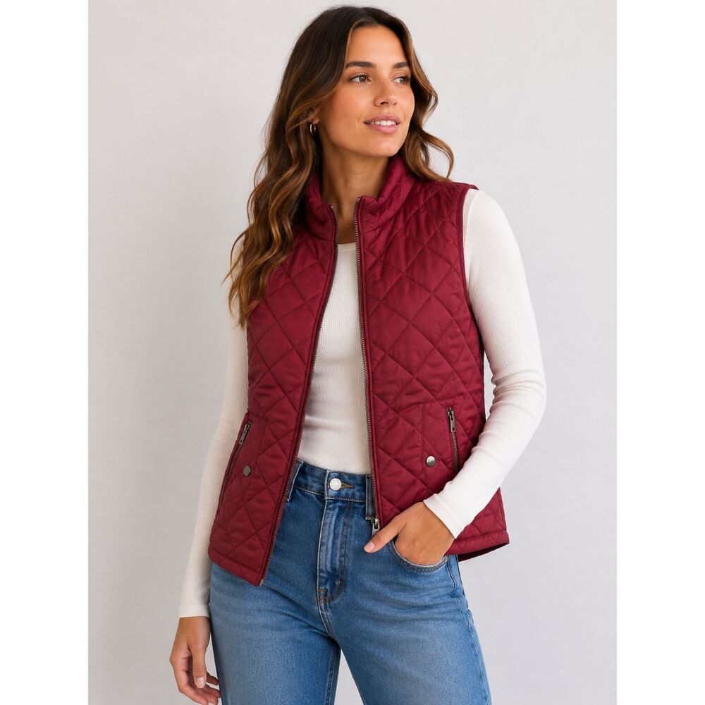 Women’s Burgundy Quilted Vest NWT Size M Full Zip Puffer Pockets Lightweight